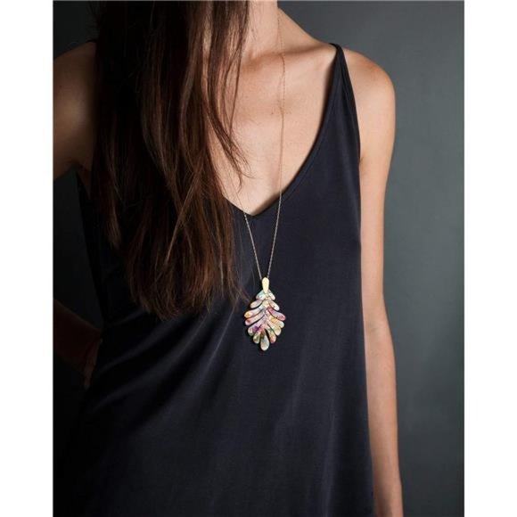 ARATLENCH Acrylic Pendant necklace Earrings – Long Statement Leaf Charm Necklace - Picture 3 of 8